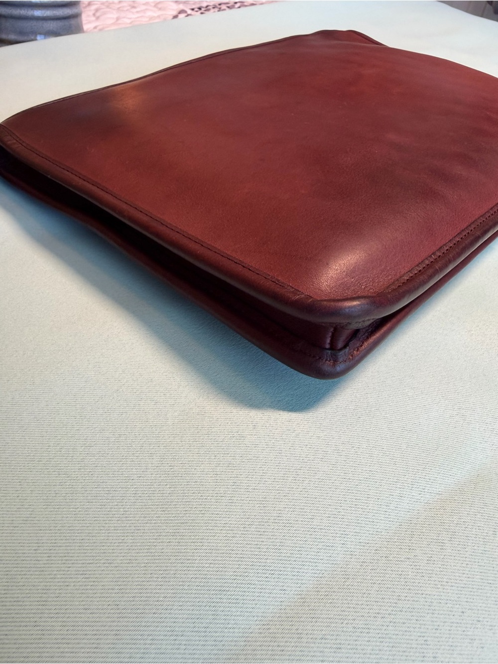 Vintage 70s COACH NYC Large Slim Clutch Portfolio, Burgandy 9555 w/Wrist Strap - Picture 7 of 15